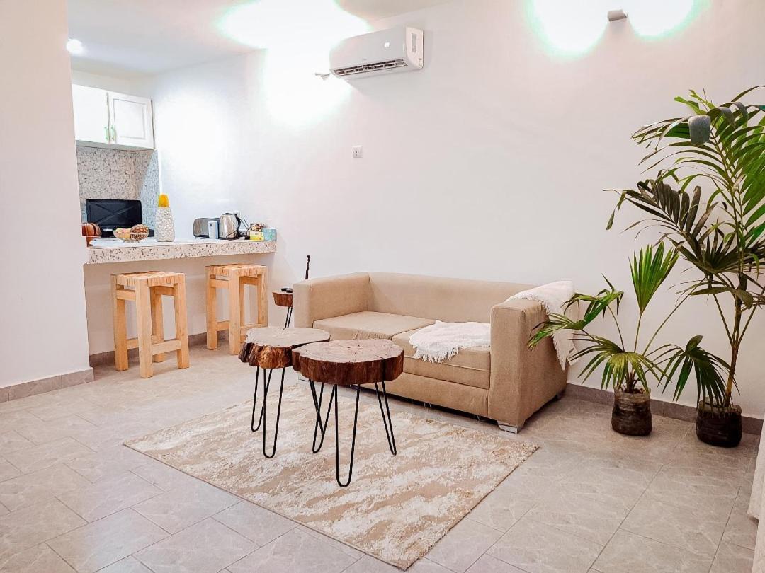 Duplex Mbote Brazzavile Brazzaville Buitenkant foto